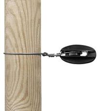 Sort hjørneisolatorer, 5 pak, til at holde elektriske ledninger på plads.