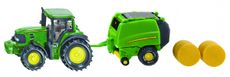 John Deere-traktor med ballepresser beregnet til runde baller i skala 1:87.
