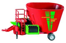 Fodermixervogn i skala 1:32, ideel til modelbyggeri og landbrugsspil.