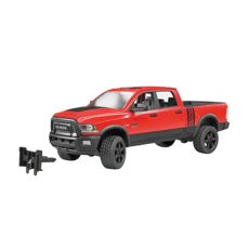 RAM 2500 Power Wagon i skala 1:16, perfekt til truckentusiaster.