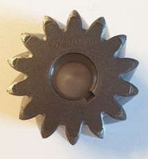 Tandhjul til servopumpe til MF traktorer, højkvalitets reservedele.