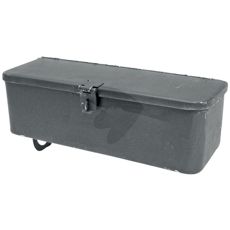 Værktøjskasse til traktor, let tilgængelig til sikker opbevaring af værktøj.