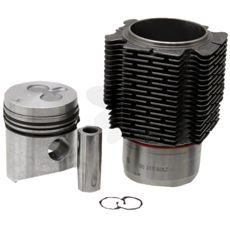 Stempelsæt anvendt til at erstatte slidte dele i motoren.