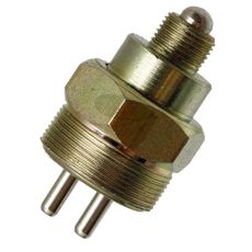 Bremselyskontakt, vigtig for at tænde bremselysene ved brug.