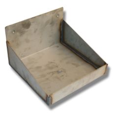 Rustfri saltstensholder til 10 kg saltsten, ideel til dyrehold.