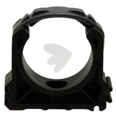 Holdbar rørholder til effektiv og sikker installation af PVC-rør.