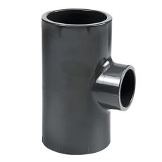 Holdbart T-stykke i PVC-U med reduceringsnippel og tre limmuffer for godt greb.