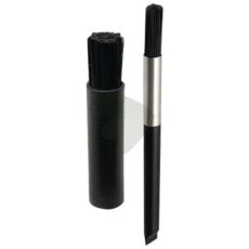 Kraftfuld stålbørste, ideel til rengøring af maskindele og udstyr.