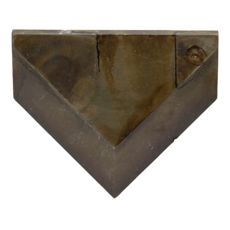 Mellemskivekniv 2448680, en pålidelig del til højtydende maskiner.