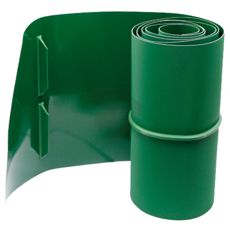 Transportbånd i robust design, længde 4590 mm og bredde 620 mm, til tunge laster.