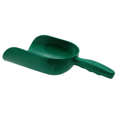 Foderskovl i plast 2000g, ideel til nem brug.