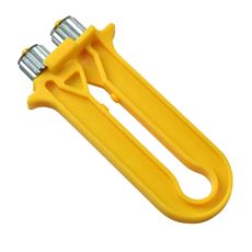 Rustfri plasttrådstrækker, perfekt til effektiv havebrug.