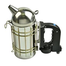 Stor USB-opladningsbar røgpust fra Willab, perfekt til udendørsaktiviteter.