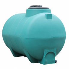 Vandtank med kapacitet på 500 liter, ideel til opbevaring af vand.