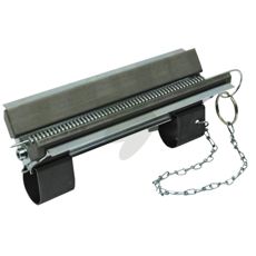 Kraftfuld pressemaskine til skruestik, ideel til metalbearbejdning og produktion.