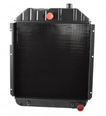 Radiator Ford 83990193, vigtig komponent for at forhindre overophedning.