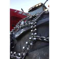 Snekæder Quatro T90 beregnet til traktorer med dimensioner 650/60-38 og 650/65-38.