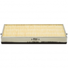 Kabinefilter 3233584R1 til Case IH, sikrer optimal luftkvalitet.