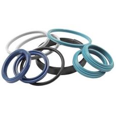 Tætningssæt passer til styringscylinder Mf, sikrer lækagefri funktioner.