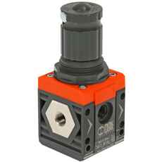 Pneumatisk regulator 1/8 Sy1, justerbar 0-12Bar, ideel til høj præcision.