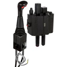 Frontlæsserpakke med joystick, perfekt til effektiv lastning og håndtering.