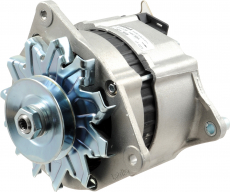 14V 55A generator, perfekt til flere køretøjsapplikationer.