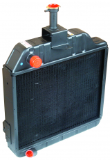 Køler MF 25352M93 sikrer effektiv køling af din traktor og lang levetid.