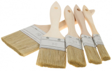 Kvalitetspenselsæt med fem forskellige størrelser til alle malingsbehov.