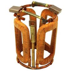 Feltspole M45G Lucas, ideel til flere typer arbejde.