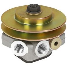 Brændstofpumpe til Volvo 21515763, pålidelig og effektiv til dit traktorsystem.