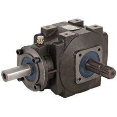 Vinkelgear med friløb for effektiv kraftoverføring i traktorer.