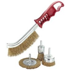 Sæt med fire stålbørster til håndbrug, til komplet rengøring.