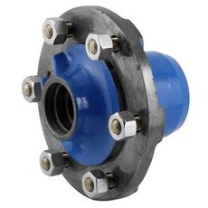 Forhjulsnav til Ford 81823162, robust og pålidelig til landskabsbrug.