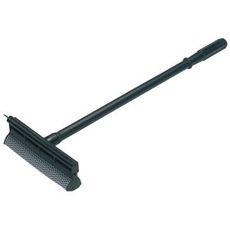 Forrudevasker, en nødvendighed for at holde synslinjer rene.