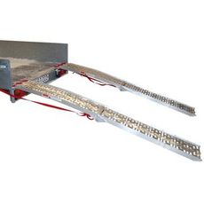 Aluminium kørerampe 450Kg 2300X280, let og holdbar for enkel lastning.