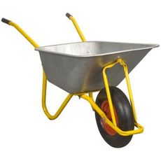 Betonbøre til effektiv materialehåndtering inden for byggeri og anlæg.